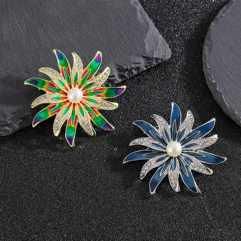 Spilla a Forma di Girasole in Smalto Vintage Con Perla Artificial Sintetica Strass per Donna Accessori di Abbigliamento a Fiori Blu Colorati