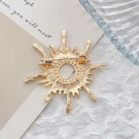 Lussuosa Spilla a Forma di Girasole Dorata Con Strass in Lega Spilla per Donna Matrimonio Festa Abito da Business Gioielli alla Moda