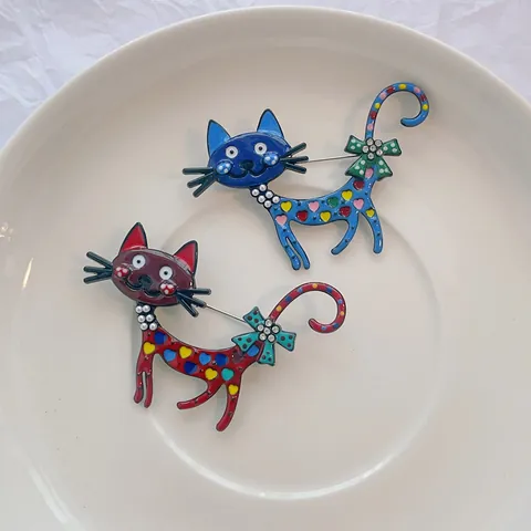 Spilla Gatto Cartone Animato per Donna in Lega di Zinco Animale con Dettagli in Strass e Perla Artificial d'Imitazione Gioielli alla Moda per Abito