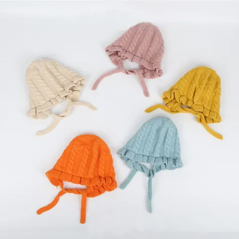 Cuffietta in Maglia da Neonata Invernale Berretto Caldo Con Bordo a Volant Laccetti Regolabili Lavorazione a Trecce per Bambini