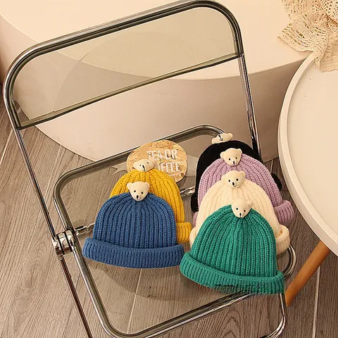 Kids Knitted Beanie Hat With Cute Plush Bear Patch Warm Winter Ribbed Crochet Cap For Boys Girls Toddlers Outdoor Daily Wear