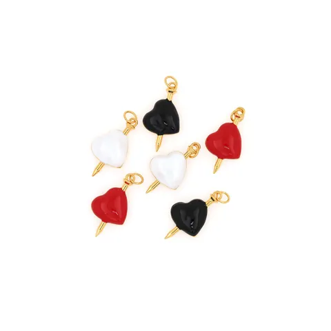 Colgante de Corazón de Cobre Chapado en Oro de 18K con Clavo Esmalte Flecha a Través del Corazón Amuletos para Collar DIY Mujer