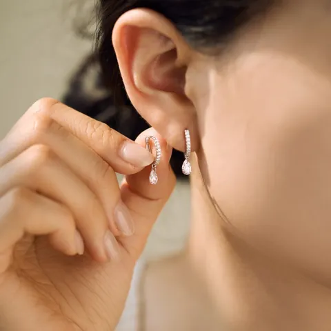 Pendientes de Aro Huggie de Plata de Ley 925 Con Colgante de Goccia de Circonia en Forma de Pera Para Mujeres Joyería de Moda