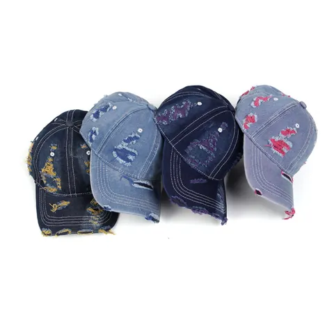 Berretto Da Baseball In Denim Lavato Vintage Con Dettagli Strappati E Cinturino Regolabile Cotone Traspirante Per La Protezione Solare