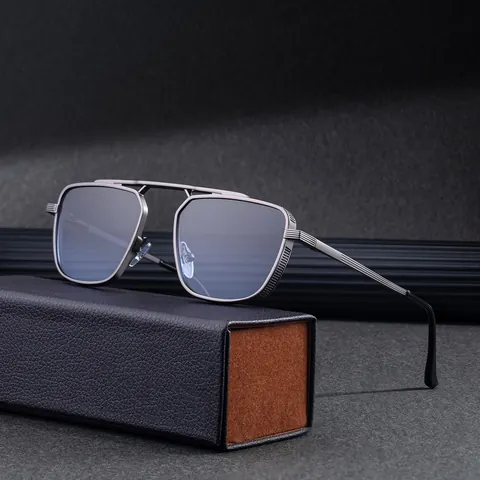 Gafas de Sol Cuadradas Vintage para Hombre Montura de Aleación de Zinc Lentes de PC Doble Puente Estilo Punk UV400 Moda para Viajes Fiesta Regalo