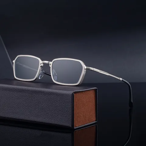 Retro Square Metal Frame Sunglasses UV400 Protection Spring Hinge Rectangle Steampunk Sunglasses For Men Women Driving Travel
