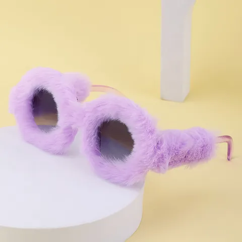 Women's Plush Wrapped Round Sunglasses Y2K Influencer Style PC Frame Furry Decorative Eyewear UV400 Fashion Sun Glasses