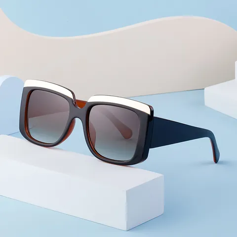 Lunettes de Soleil à Grand Cadre Carré à la Mode Pour Femmes Hommes Accents Métalliques Vintage Protection UV400 Lentille PC