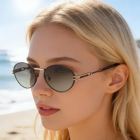 Vintage Oval Sunglasses For Women Metal Frame Gradient PC Lens UV400 Protection Fashion Outdoor Travel Shades Eyewear