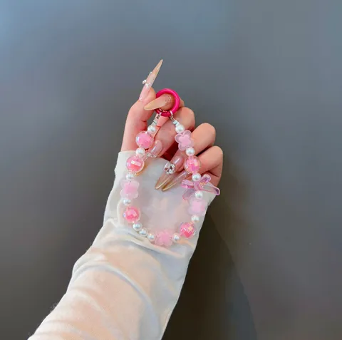 Ciondolo per Cellulare in Acrilico con Fiocco e Perline Perla Artificiale Trifoglio Fiore Portachiavi Moda Fascino Borsa Donna