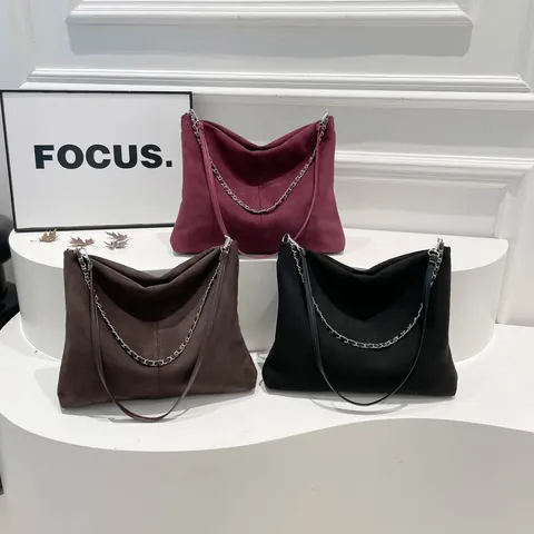 Vintage Suede Large Capacity Tote Bag For Women Frosted Texture Retro Shoulder Bag With Metal Chain Decoration Crossbody Bag