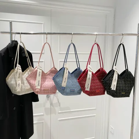 Tweed Woven Shoulder Bag Women Large Capacity V Opening Fashion Tote Handbag With Ribbon Decoration Elegant Vintage Style