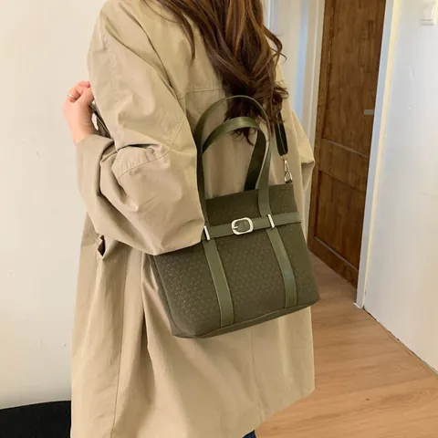 Sac Fourre-Tout Vintage en PU et Laine pour Femme Décor de Boucle de Ceinture Rétro Grande Capacité Bandoulière Minimaliste Sac à Main
