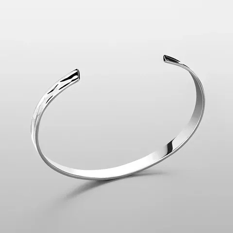 Minimalistischer 316L Edelstahl Armreif Mit Gehämmerter Textur PVD Gold Plattiert Offenes Verstellbares Armband Schmuck