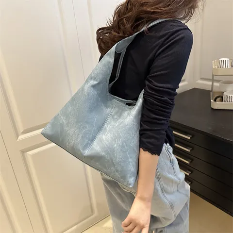 Large Capacity Washed PU Leather Tote Bag For Women Retro Minimalist Hobo Shoulder Bag Casual Commute Handbag Solid Color