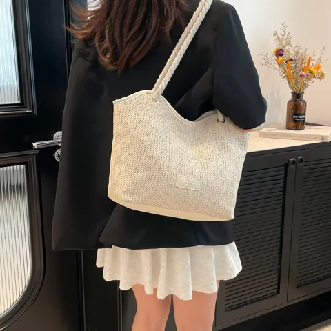 Large Capacity Straw Woven Tote Bag Retro PU Leather Trim Shoulder Bag With Cotton Rope Handle For Women Summer Beach Vacation