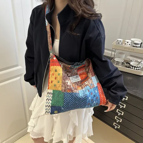 Women Large Capacity Patchwork Tote Bag Casual Canvas Denim Floral Shoulder Bag Ethnic Bohemian Style Daily Travel Handbag