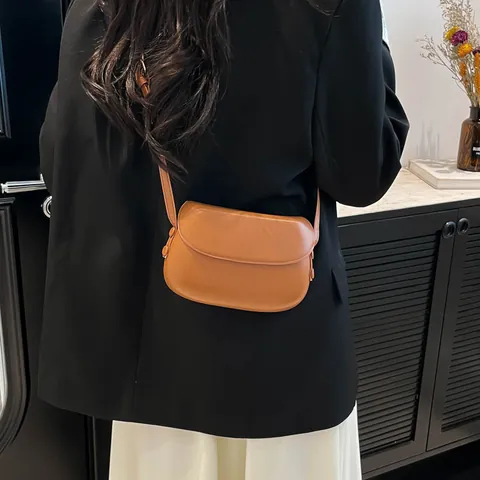 Vintage Women PU Leather Saddle Bag Minimalist Crossbody Small Shoulder Bag Retro Shell Bag Fashion Solid Leopard Print Handbag