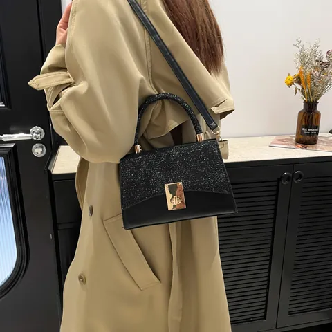 Borsa a Mano da Donna in Pelle PU con Strass Piccola Borsa Quadrata a Spalla Tracolla Con Chiusura in Metallo per Festa