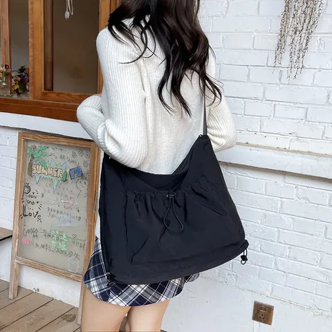 Damen Fashion Nylon Faltentasche Mit Großem Fassungsvermögen Dumpling Crossbody Tasche Verstellbarer Gurt Lässige Alltagstasche