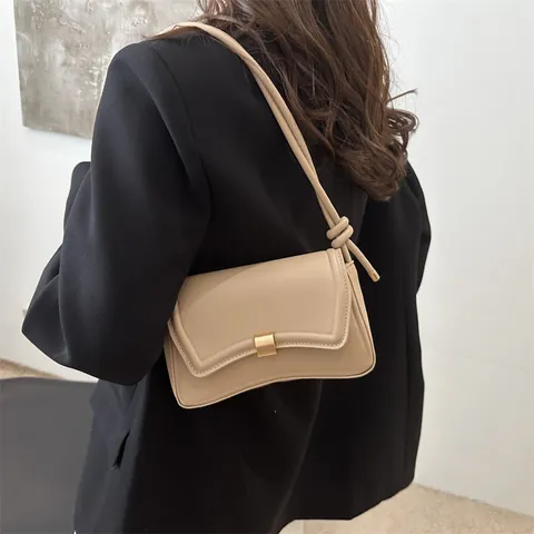 Borsa a Spalla da Donna Minimalista in Pelle PU Borsa Sottobraccio Vintage Tracolla con Nodo Fibbia in Metallo Tinta Unita