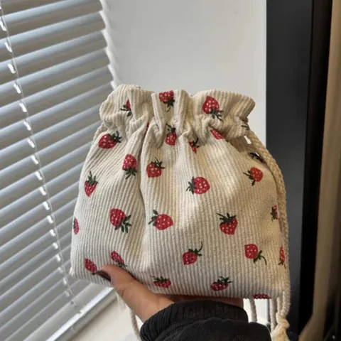 Linda Bolso de Cubo Mini de Pana Con Estampado de Fresa Para Mujer Pequeña Bolsa Bandolera Con Cordón Bolso de Mano Casual Diario