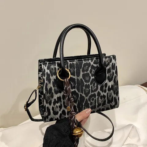 Women Leopard Print Handbag 2024 New Fashion PU Leather Crossbody Bag Trend Small Square Shoulder Bag Daily Messenger Bag