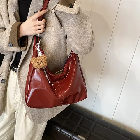 Women Large Capacity PU Leather Hobo Bag Fashion Shiny Shoulder Crossbody Tote Bag With Cute Bear Pendant Casual Handbag