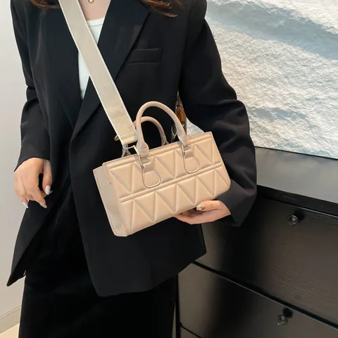 Women's Fashion Triangular Quilted Handbag PU Leather Crossbody Bag With Wide Strap Gold Hardware Small Satchel Shoulder Bag