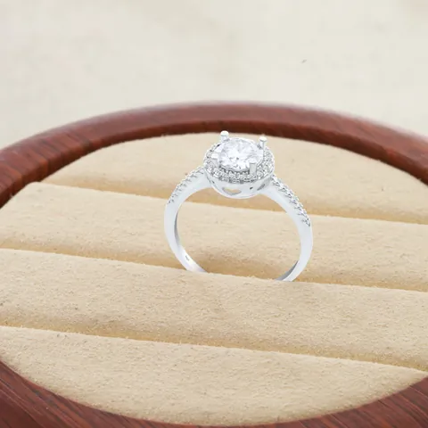 Bague de Luxe en Moissanite 1 Carat Taille Brillant Rond Argent Sterling 925 Plaqué Platine Bague de Fiançailles Halo pour Femme