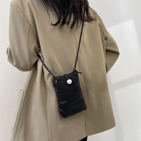 Women's Mini Phone Crossbody Bag With Large Artificial Pearl Decor Pleated PU Leather Small Square Shoulder Purse Elegant Fashion Handbag