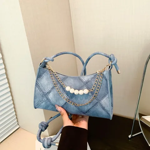 Bolso de Axila de PU Acolchado para Mujer Con Decoración de Cadena de Metal y Perlas Artificiales Bolso de Hombro Patrón de Rombos