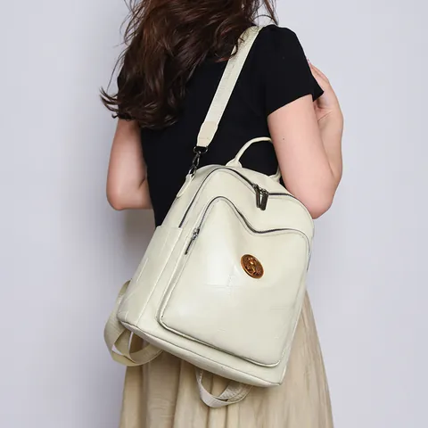 Zaino da Donna Grande Capacità in Pelle PU Borsa a Tracolla da Viaggio Casual Moda Streetwear Zaino Patchwork Con Distintivo