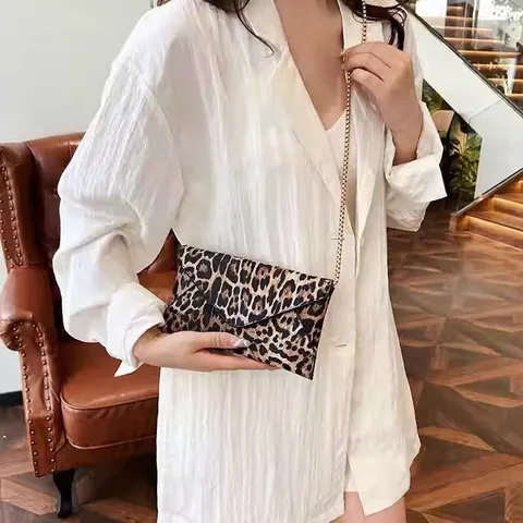 Mode Luipaardprint Enveloppe Clutch Tas Voor Vrouwen PU Leer Gouden Ketting Schoudertas Crossbody Tas Minimalistische Handtas