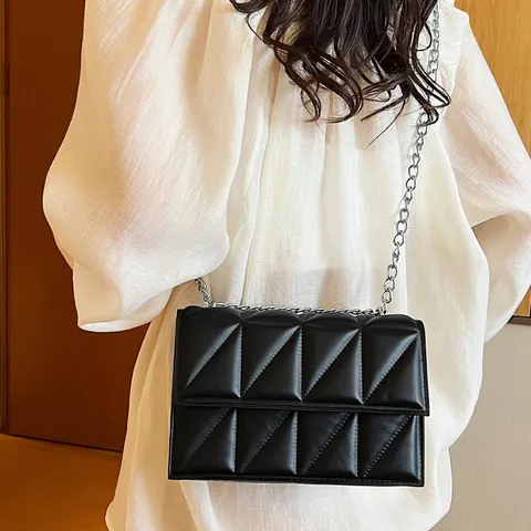 Geometric Triangle Quilted Chain Shoulder Bag For Women PU Leather Urban Minimalist Flip Crossbody Square Underarm Bag