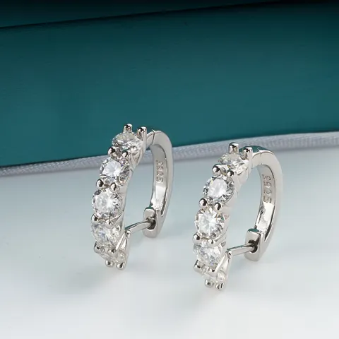 Classic 925 Sterling Silver Moissanite Stud Earrings For Women Round Cut Diamond Earring Anniversary Jewelry Gift With Certificate