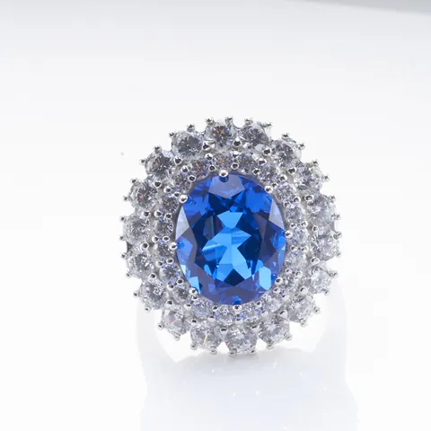 Anello in Argento Sterling 925 Di Lusso Con Zaffiro Sintetico Ovale E Zirconia Per Donna Gioielli Eleganti Da Banchetto
