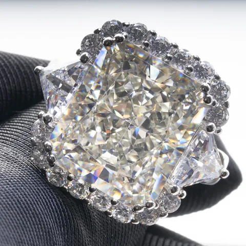 Luxury Radiant Cut High Carbon Diamond Ring For Women S925 Sterling Silver Halo Engagement Wedding Band Cocktail Jewelry