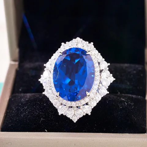 Luxury 925 Sterling Silver Platinum Plated Ring Large Oval Synthetic Royal Blue Sapphire Halo Ring For Women Wedding Banquet Jewelry