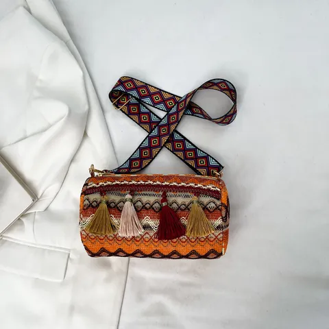 Ethnische Böhmische Gewebte Zylindertasche Für Damen Bunte Geometrische Muster Quasten Dekor Breiter Gurt Umhängetasche Reise Lässige Handtasche