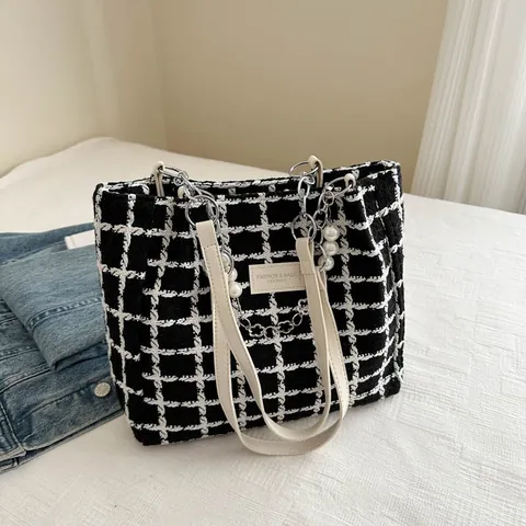 Women Fashion Tweed Plaid Tote Bag Pearl Chain Shoulder Bag Large Capacity Crossbody Bag Stylish Daily Handbag