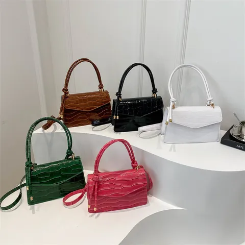 Sac Carré Petit en Cuir PU Motif Crocodile pour Femmes Poignée Nouée Sac à Épaule Bandoulière pour Navettage Élégant Quotidien