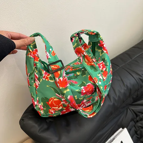 Women Retro Floral Print Nylon Shoulder Bag Large Capacity Ethnic Style Crescent Hobo Crossbody Bag Versatile Satchel