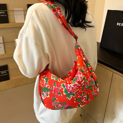Women Retro Floral Print Nylon Shoulder Bag Large Capacity Ethnic Style Crescent Hobo Crossbody Bag Versatile Satchel