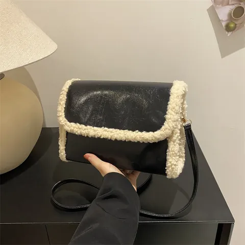 Vintage PU Leather Crossbody Bag With Faux Sherpa Trim Minimalist Small Square Shoulder Bag For Women Autumn Winter Fashion