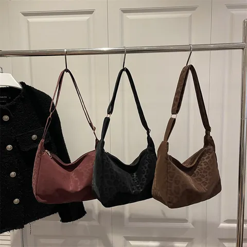Borsa a Spalla Hobo da Donna con Stampa Leopardata in Tessuto Scamosciato Tracolla Larga Regolabile Borsa Casual Moda