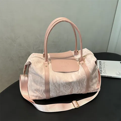 Women Large Capacity Travel Duffel Bag Crinkle Texture Fashion Lightweight Fitness Gym Bag Waterproof Nylon Weekender Bag Shoulder Handbag
