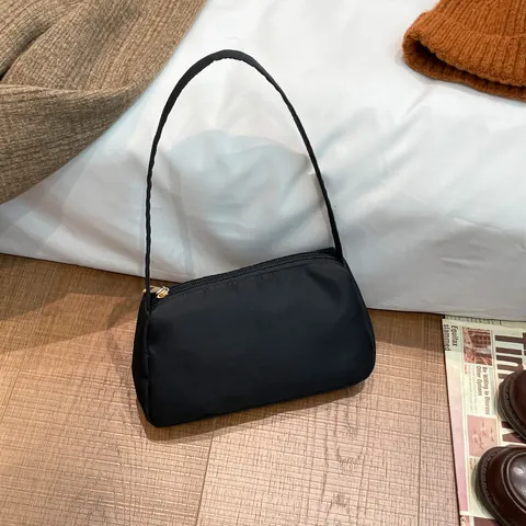 Minimalist Nylon Underarm Bag For Women Solid Color Small Square Shoulder Bag With Zipper Closure Casual Fashion Handbag