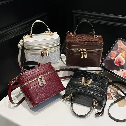 Women Crocodile Pattern Mini Vanity Bag PU Leather Box Handbag Double Zipper Shoulder Crossbody Bag Fashion Street Top Handle Purse