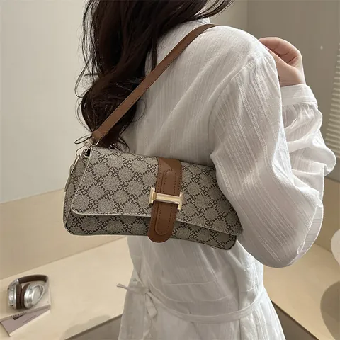 Vintage Monogram Baguette Underarm Bag For Women PU Leather Small Square Shoulder Bag With Metal Buckle Fashion Handbag